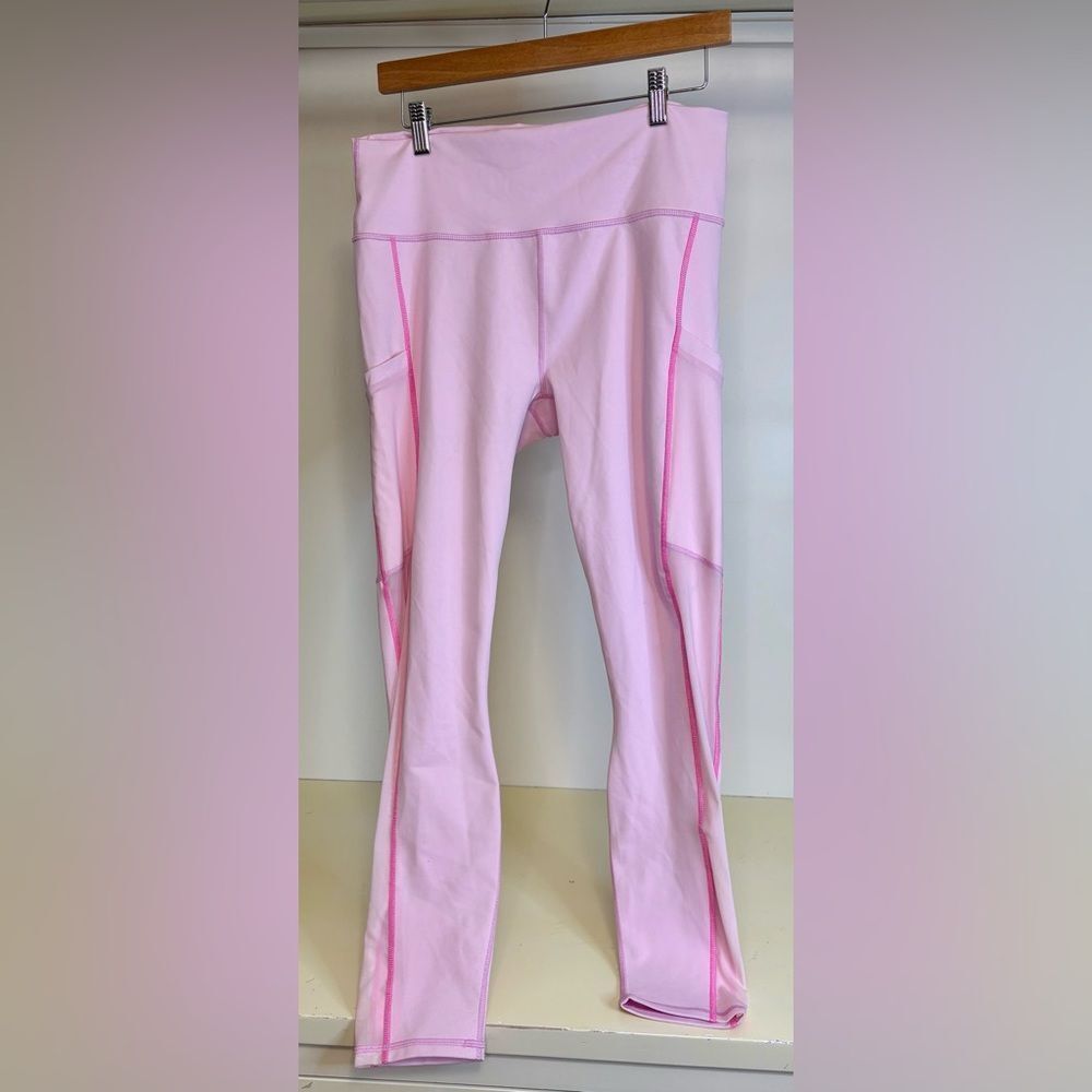 NWT Fabletics on the go highwaisted powerhold leggings -XL